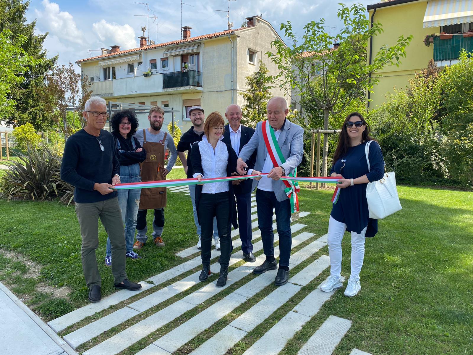 Immagine per Staranzano inaugura l'area verde di via Battisti, è la 52esima nel comune